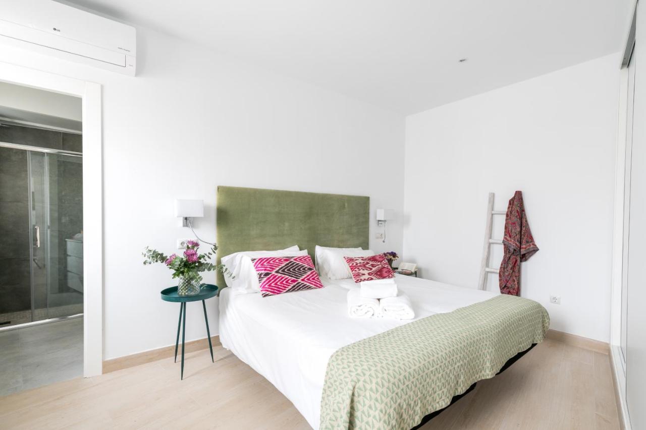Apartamentos Rg Suites Plaza Del Salvador Sevilla Kültér fotó