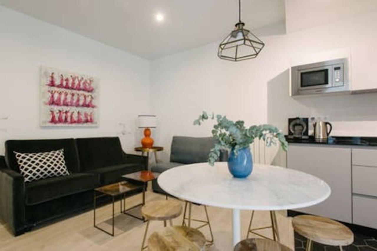 Apartamentos Rg Suites Plaza Del Salvador Sevilla Kültér fotó